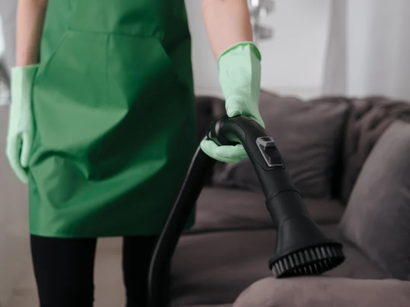 Уборка после потопа в Нижнем Новгороде